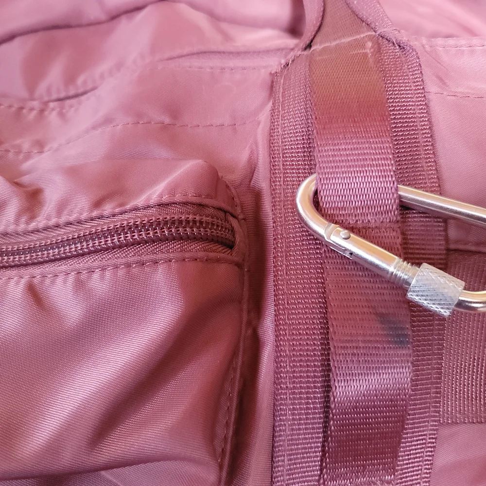 Tommy Bahama Tote - Picture 5 of 8